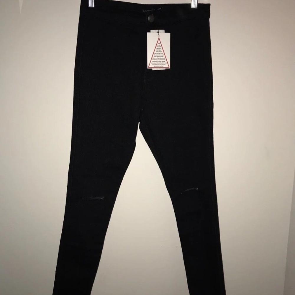 High waisted black jeans